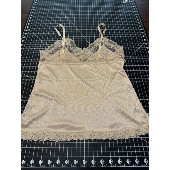 Vintage Lace-Trimmed Satin Cami Top - Cream Delight For Luxurious Sleepwear Or S - Picture 2 of 2